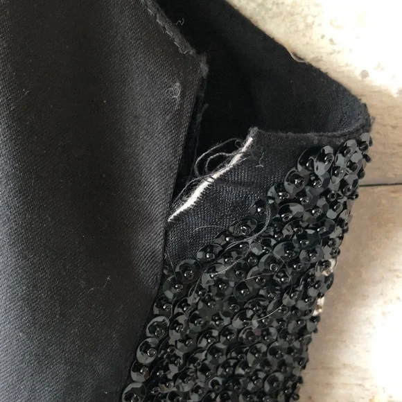 Stunning Sequin Musical Note Vest - Black and Silver - Picture 13 of 14